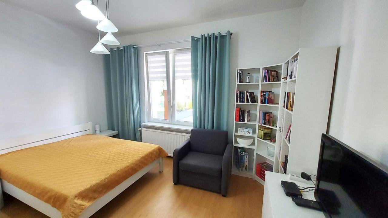 Apartament Blisko Morza Kolobrzeg-Podczele Appartement Buitenkant foto